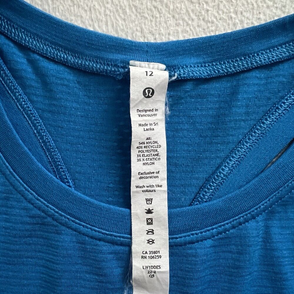 Lululemon Women Poolside Blue Swiftly Tech High Neck Tank Top 2.0 Race Length 12 View 3